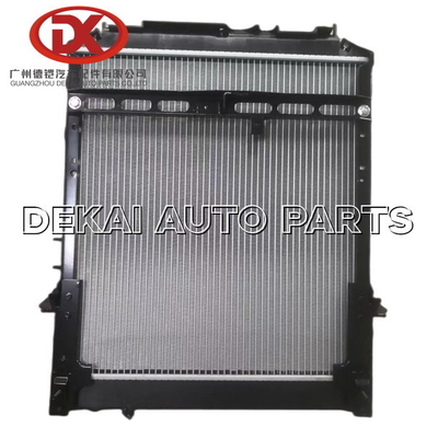 Пластиковая алюминиевая тележка 8971771930 8973874661 Isuzu радиатора 8973710110